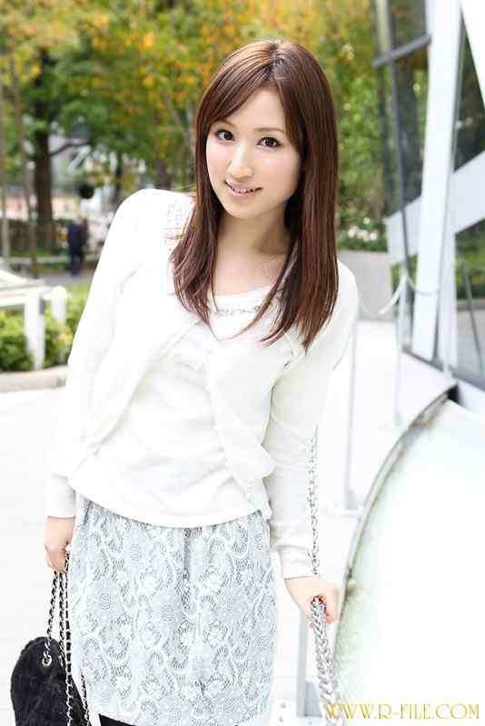 出演番号REALF-223磁力链接迅雷下载在线观看