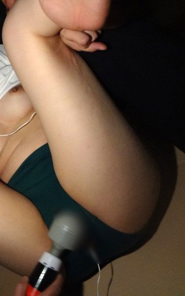 出演番号FLOWER-007磁力链接迅雷下载在线观看