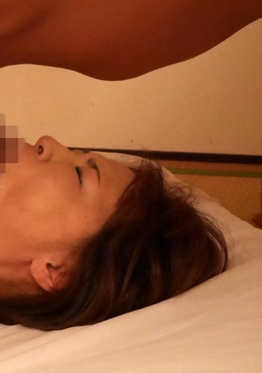 出演番号HINT-143磁力链接迅雷下载在线观看