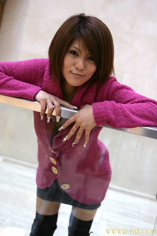 出演番号REALF-019磁力链接迅雷下载在线观看