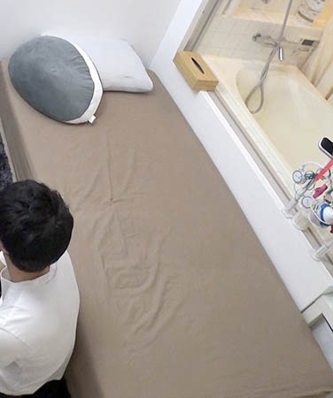 最新出演番号FNZNIA-005磁力链接迅雷下载在线观看