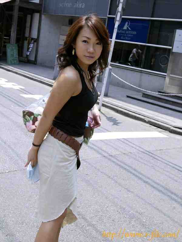 出演番号REALF-076磁力链接迅雷下载在线观看