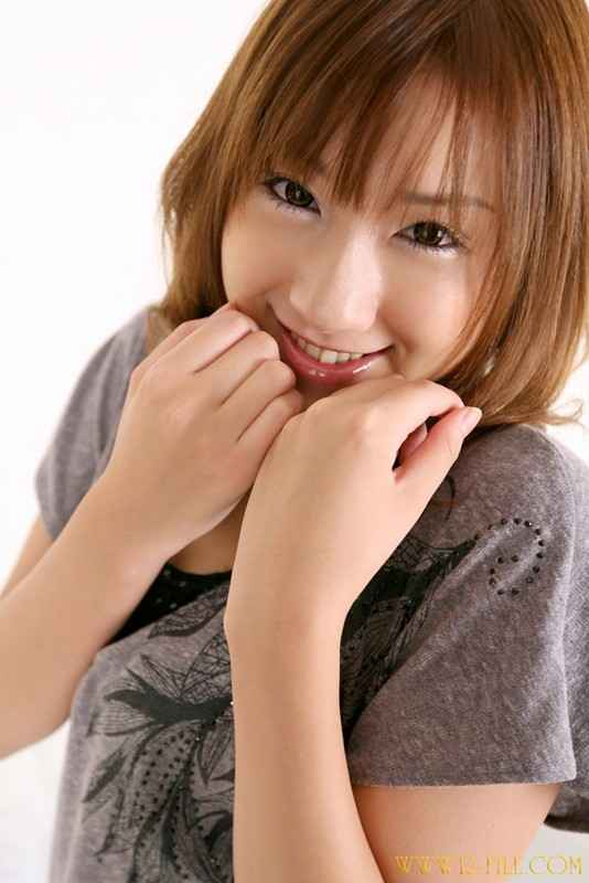 出演番号REALF-147磁力链接迅雷下载在线观看