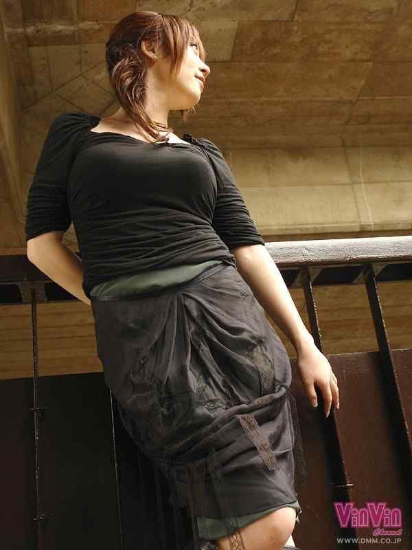 出演番号VINVIN-099磁力链接迅雷下载在线观看