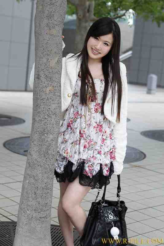 出演番号REALF-242磁力链接迅雷下载在线观看