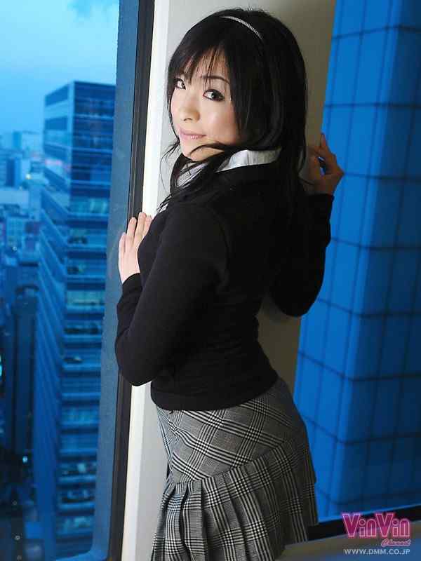 出演番号VINVIN-124磁力链接迅雷下载在线观看