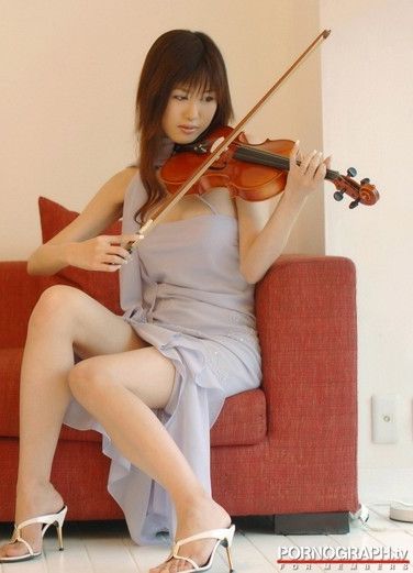 出演番号PORNO-026磁力链接迅雷下载在线观看