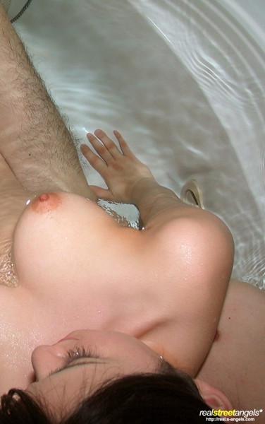 出演番号STREET-115磁力链接迅雷下载在线观看