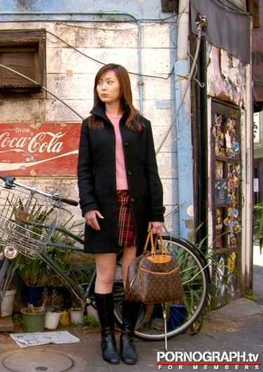 出演番号PORNO-011磁力链接迅雷下载在线观看