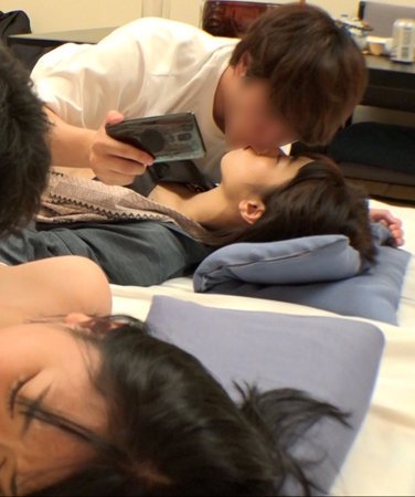 出演番号HTUT-523磁力链接迅雷下载在线观看