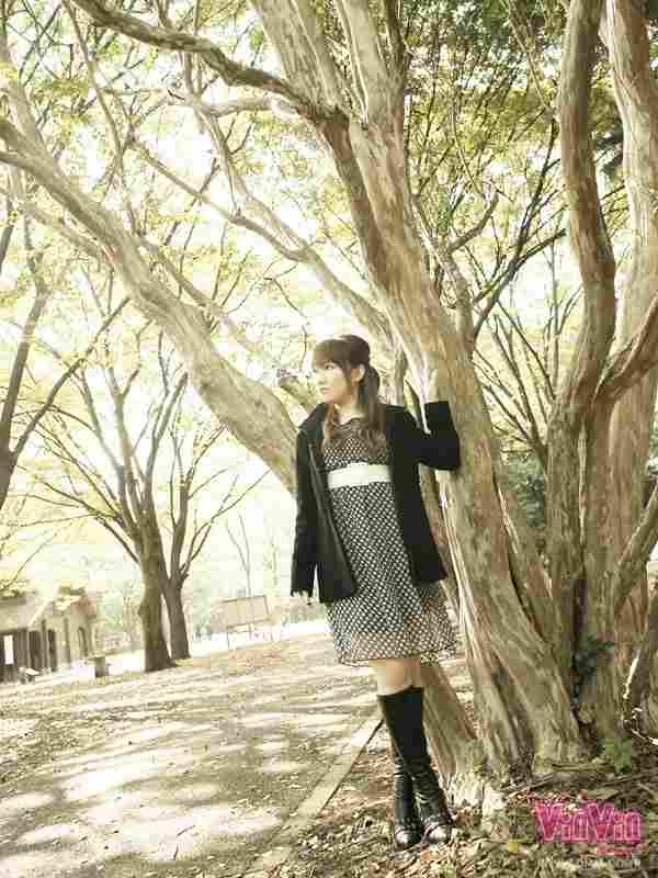 出演番号VINVIN-111磁力链接迅雷下载在线观看