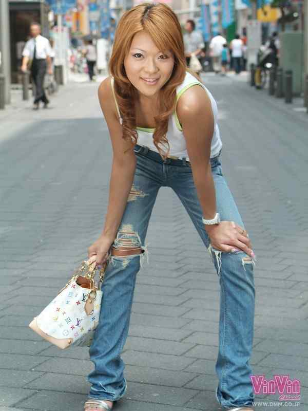 出演番号VINVIN-012磁力链接迅雷下载在线观看