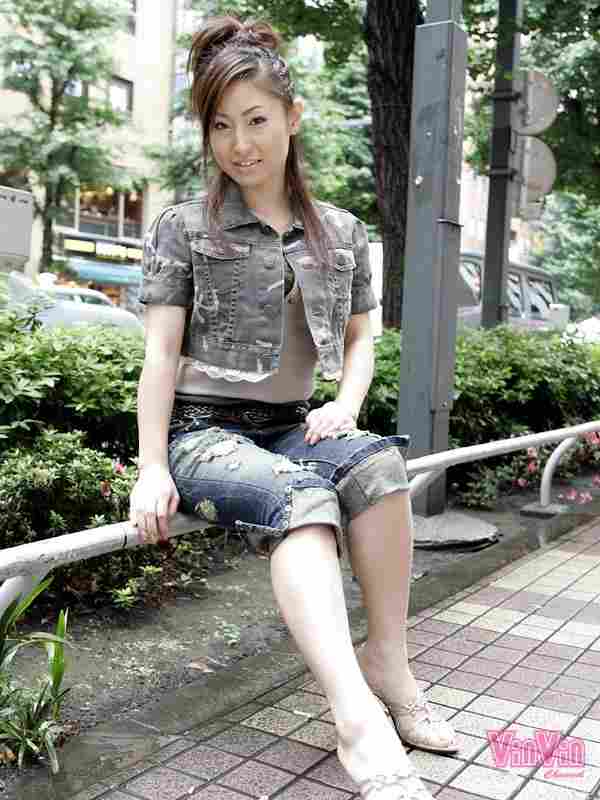 出演番号VINVIN-084磁力链接迅雷下载在线观看