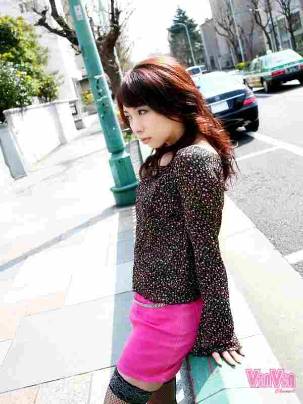 出演番号VINVIN-130磁力链接迅雷下载在线观看