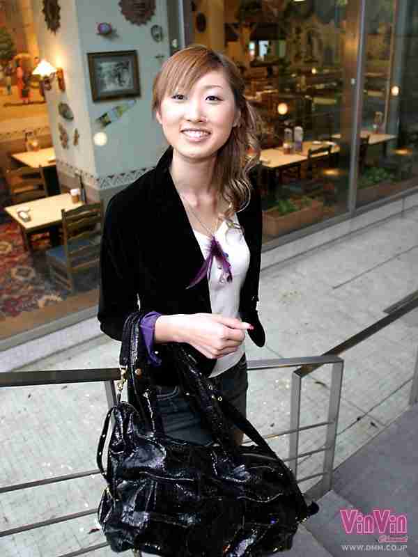 出演番号VINVIN-030磁力链接迅雷下载在线观看