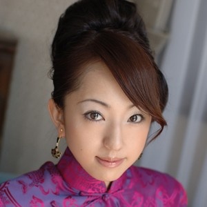 出演番号PORNO-120磁力链接迅雷下载在线观看