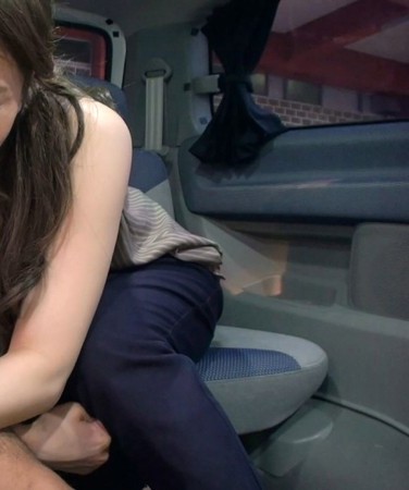 出演番号KHY-129磁力链接迅雷下载在线观看