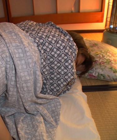 出演番号PWIFE-710磁力链接迅雷下载在线观看