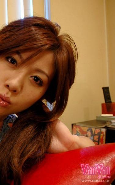 出演番号VINVIN-137磁力链接迅雷下载在线观看