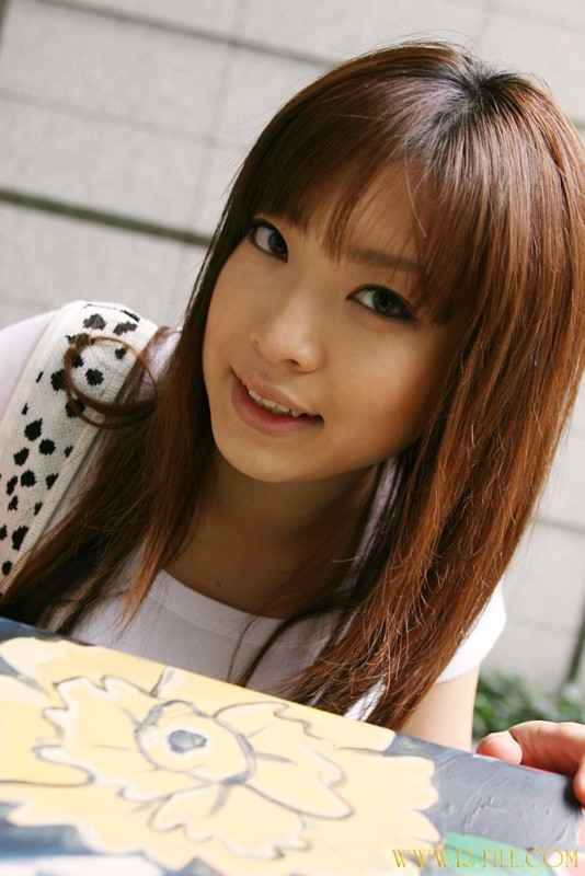 出演番号REALF-131磁力链接迅雷下载在线观看