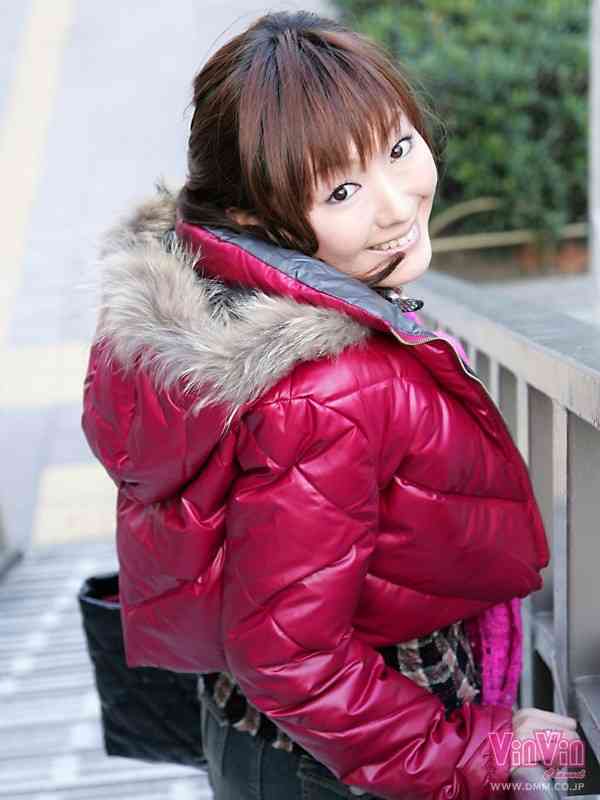 出演番号VINVIN-033磁力链接迅雷下载在线观看