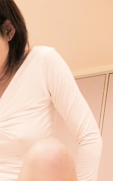 出演番号PWIFE-430磁力链接迅雷下载在线观看