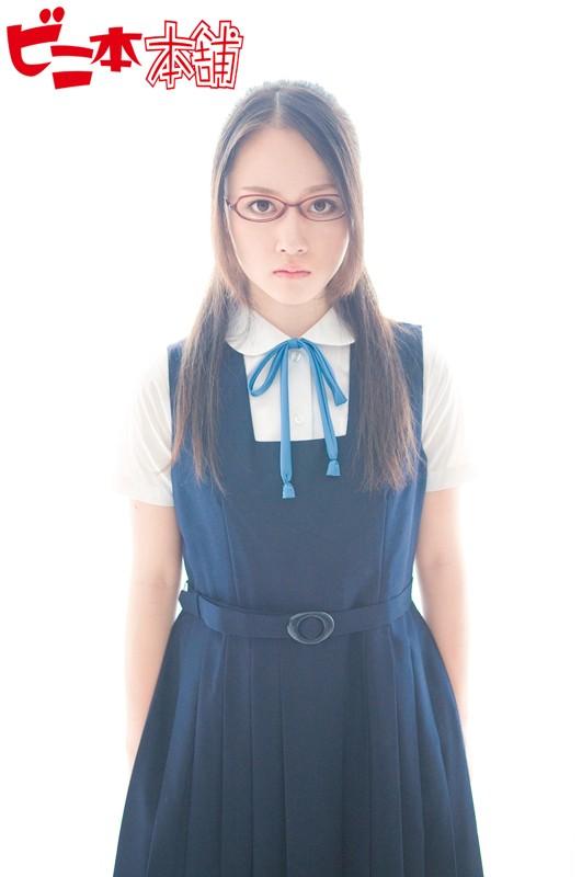 出演番号BINI-080磁力链接迅雷下载在线观看