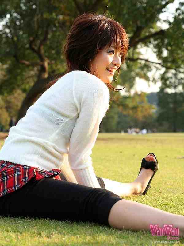 出演番号VINVIN-114磁力链接迅雷下载在线观看