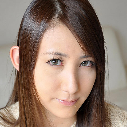 冲原萝拉个人资料