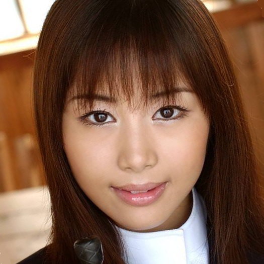 星月真由罗个人资料